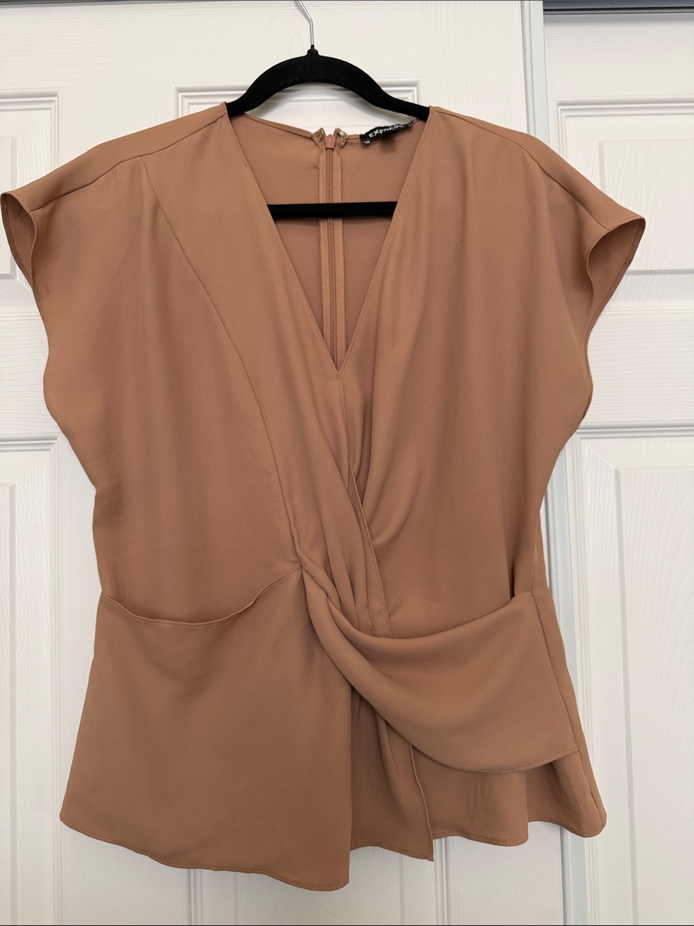Express Twist Front Cap Sleeve Blouse in Camel
